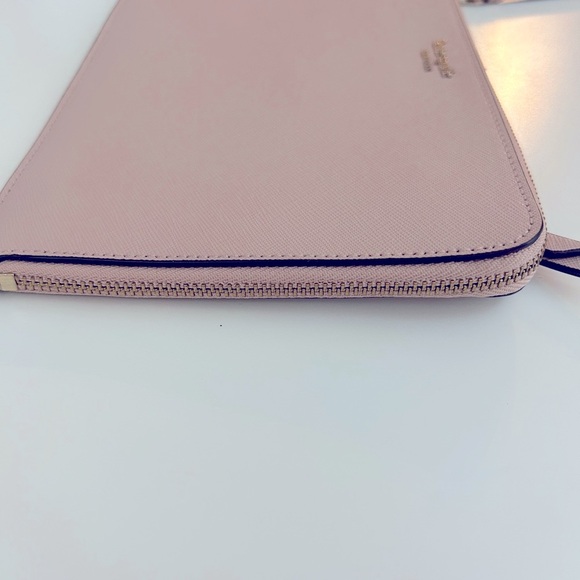 Kate Spade Wristlet NWOT Pink - Picture 3 of 9